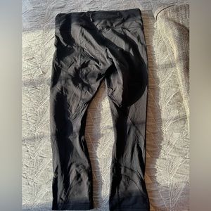 Lululemon black leggings